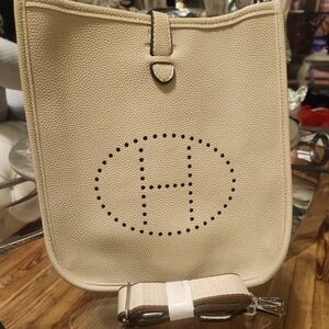 Different name brand bags in all  colors